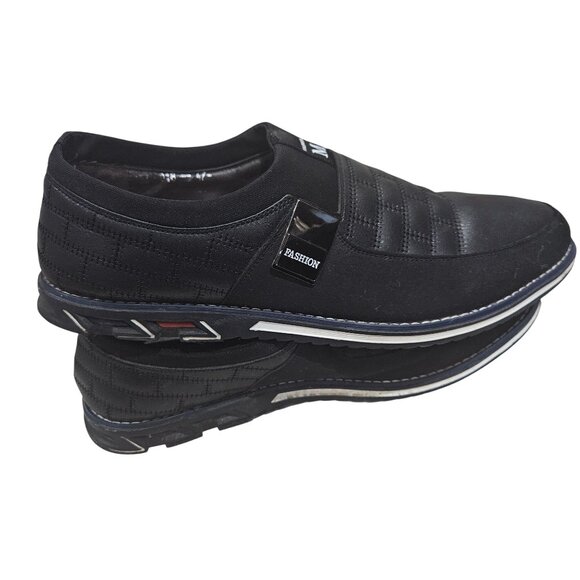 Mens Cosidram Black Slip-On Casual Loafers With Quilted Design & Rubber Soles - Picture 5 of 7